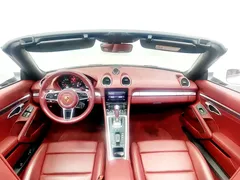 2022 Porsche 718 Boxster 2.0T, белый — фото 12
