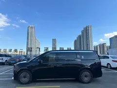 2024 Zeekr 009 6-Seat Executive 4WD 108kWh, чёрный — фото 13