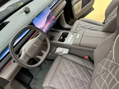 2026 Nio ES8 6-seat Executive Luxury, чёрный — фото 6