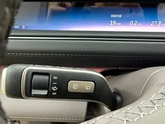 2026 Nio ES8 6-seat Executive Luxury, чёрный — фото 10