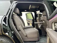 2026 Nio ES8 6-seat Executive Luxury, чёрный — фото 16