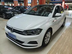 2021 Volkswagen Polo Plus 1.5L AT Colorful Tech, белый — фото 1