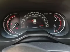 2021 Toyota RAV4 2.0L CVT 2WD Fashion, белый — фото 14