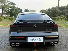 2023 Changan UNI-V 1.5T Sport — фото 24