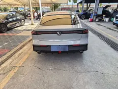 2022 Changan UNI-V 1.5T Premium — фото 11