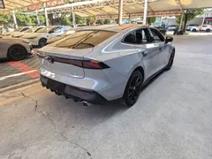 2022 Changan UNI-V 1.5T Premium — фото 13