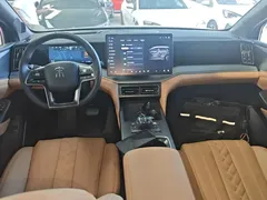 2024 BYD Song L PHEV 160KM Exceed — фото 10