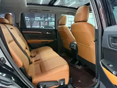 2021 Toyota Highlander 2.0T 4WD 7, чёрный — фото 10