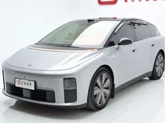 2025 Li Auto i6 4WD Standard — фото 4