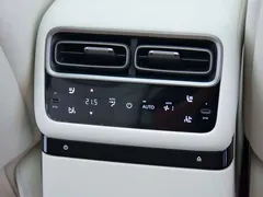 2025 Li Auto i6 4WD Standard — фото 17