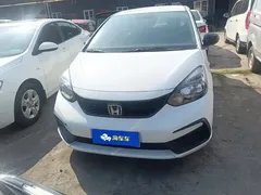 2021 Honda Fit 1.5L CVT, белый — фото 2
