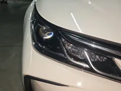 2021 Toyota Corolla Hybrid 1.8L E-CVT Elite, белый — фото 4