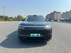 2025 Aito M8 EREV Max+ 53.4kWh 6-seat 192-line LiDAR, чёрный — фото 2