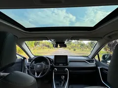 2023 Toyota RAV4 2.0L CVT 2WD Fashion Plus, белый — фото 12
