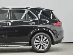 2022 Mercedes-Benz GLE 350 4MATIC Fashion, чёрный — фото 21