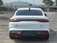 2025 BYD Qin L PHEV Smart Driving 120km Leading, белый — фото 6