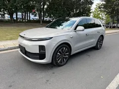 2025 Li Auto L6 — фото 1