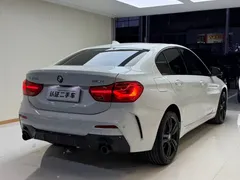 2022 BMW 1 Series 125i M Sport Night Edition, белый — фото 10