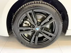2022 BMW 1 Series 125i M Sport Night Edition, белый — фото 11