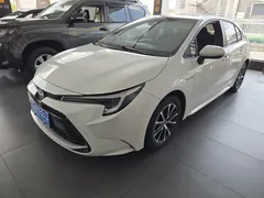 2023 Toyota Levin Hybrid 1.8L Luxury, белый — фото 2