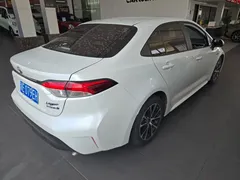2023 Toyota Levin Hybrid 1.8L Luxury, белый — фото 5