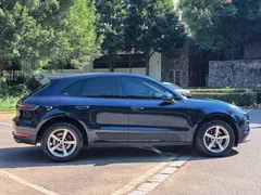 2020 Porsche Macan 2.0T, синий — фото 16