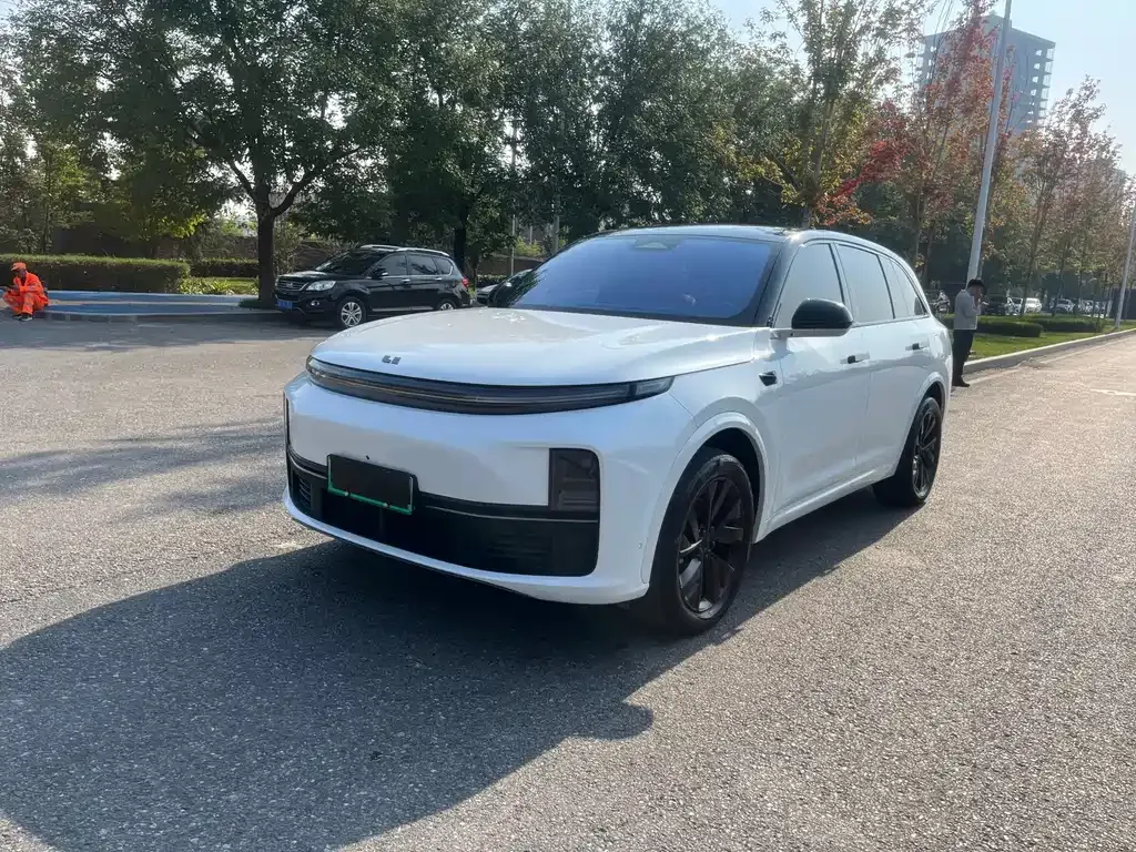 2023 Li Auto L7