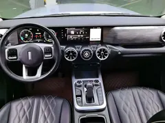 2021 Tank 300 Off-road 2.0T Challenger — фото 12