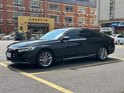 2022 Honda Accord 260TURBO Luxury