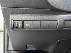 2022 Toyota Levin 185T CVT Sport, белый — фото 24