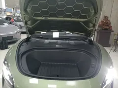 2024 Xiaomi SU7 RWD Long Range Smart Driving, зелёный — фото 20