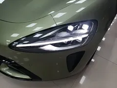 2024 Xiaomi SU7 RWD Long Range Smart Driving, зелёный — фото 24