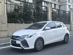 2021 Toyota Yaris L Zhixuan 1.5L CVT Leading, белый — фото 1