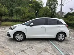 2021 Honda Fit 1.5L CVT, белый — фото 7