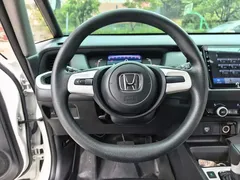 2021 Honda Fit 1.5L CVT, белый — фото 15