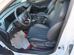 2021 Changan Eado PLUS 1.6L GDI MT Elite, белый — фото 15