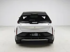 2023 Zeekr X 4WD YOU 4-seat, белый — фото 5