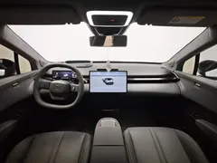 2023 Zeekr X 4WD YOU 4-seat, белый — фото 18