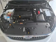 2022 Geely Emgrand 4th Gen 1.5L CVT Premium, белый — фото 10