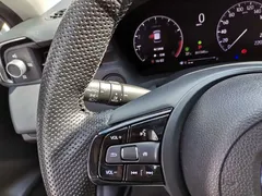 2023 Honda Vezel 1.5L CVT Tech, белый — фото 15