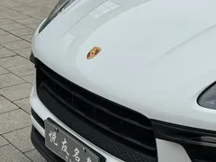 2023 Porsche Macan 2.0T, белый — фото 9