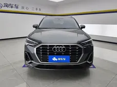 2021 Audi Q3 35 TFSI Sport — фото 2