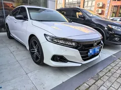 2022 Honda Accord 260TURBO Premium, белый — фото 3