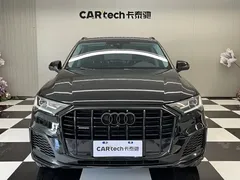2022 Audi Q7 55 TFSI quattro S line Sport, чёрный — фото 3