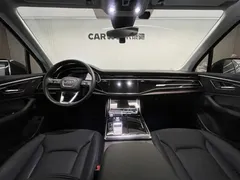 2022 Audi Q7 55 TFSI quattro S line Sport, чёрный — фото 13
