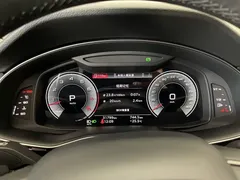 2022 Audi Q7 55 TFSI quattro S line Sport, чёрный — фото 15