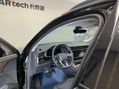 2022 Audi Q7 55 TFSI quattro S line Sport, чёрный — фото 24