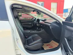 2021 Mazda 3 2.0L AT, белый — фото 11