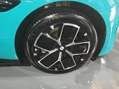 2024 Xiaomi SU7 RWD Long Range Advanced ADAS Pro, синий — фото 12