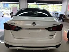 2021 Nissan Teana 2.0L XL Comfort, белый — фото 6